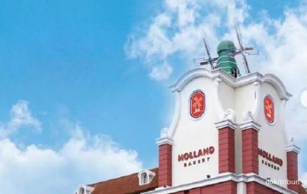 Promo BRI x Holland Bakery Diskon 50% All Product Edisi 3 Juni-31 Juli 2024