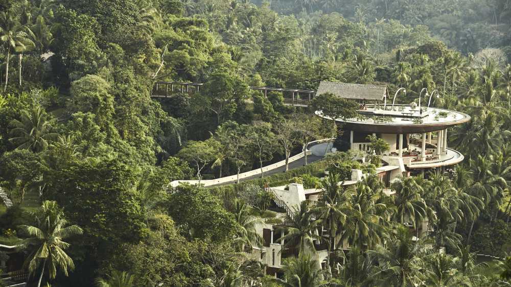 Four Seasons Resort Bali at Sayan – Keajaiban di Tengah Hutan Tropis